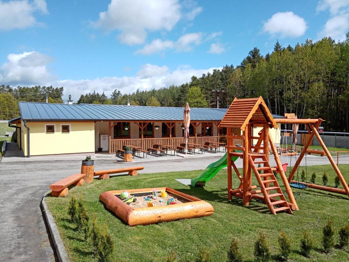Ranc Esadera Hotell Zatavi Exteriör bild